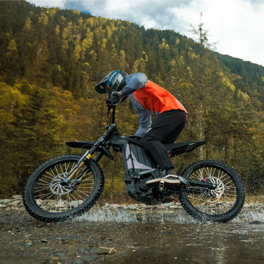 72V 8000W Electric Dirt Bike - 85km/h Top Speed, 35Ah Batter
